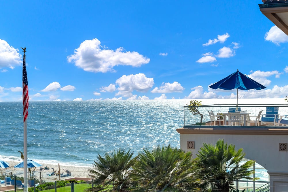 Outdoor view of the ocean